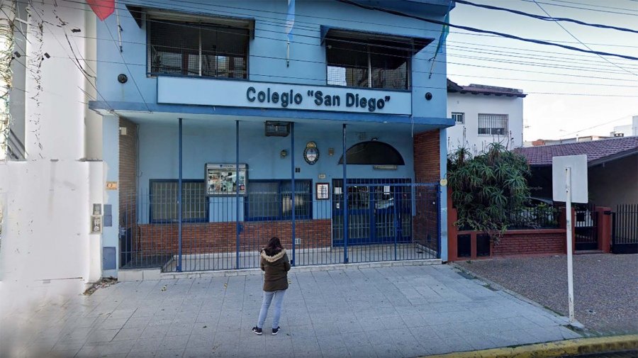 Castillo es dueo de un colegio privado en Wilde Foto captura Google Street View