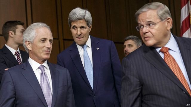 Menéndez, Corker y Kerry