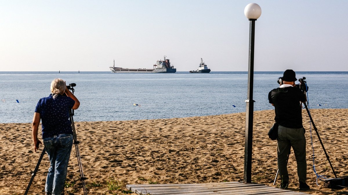  Rusia suspendi su participacin en el acuerdo tras acusar a Ucrania y al Reino Unido de atacar con drones a su flota en el mar Negro que est anclada en Sebastopol una ciudad portuaria de la surea pennsula ucraniana de Crimea Foto AFP