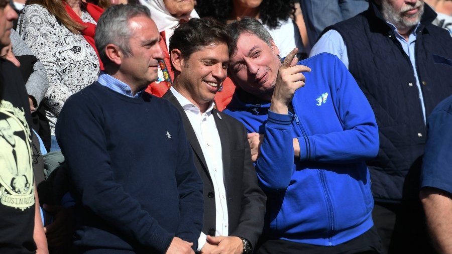 Andrs Larroque Axel Kicillof Y Mximo Kirchner durante el acto Foto Ral Ferrari