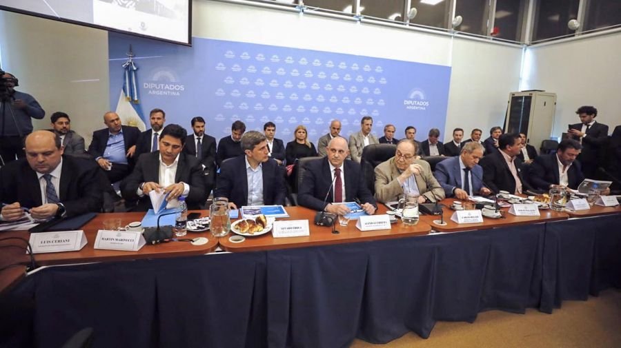 Alexis Guerrera titular de la cartera nacional de transporte 20221011