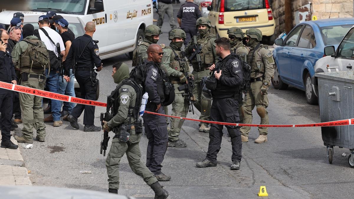 Un palestino de 13 aos hiri de bala a dos israeles en Jerusaln Este Foto AFP