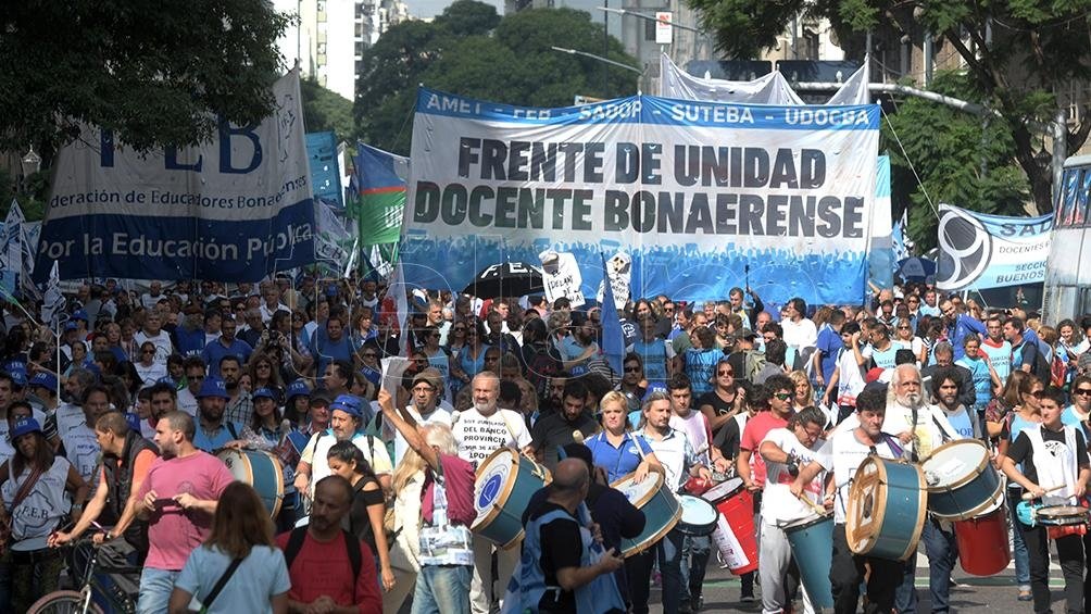 Los docentes bonaerenses reclaman un acuerdo que los ponga por arriba de la inflacin Foto Archivo