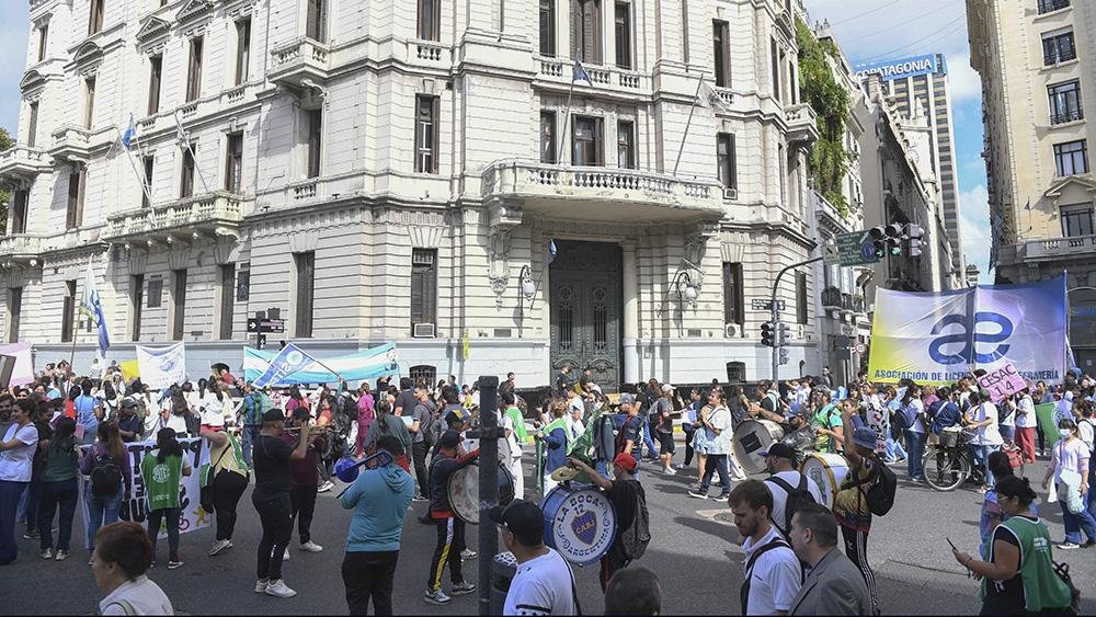 ATE manifest su disconformidad y anunci que convocar a un paro a realizarse en la primera quincena de junio Foto Alejandro Santa Cruz 