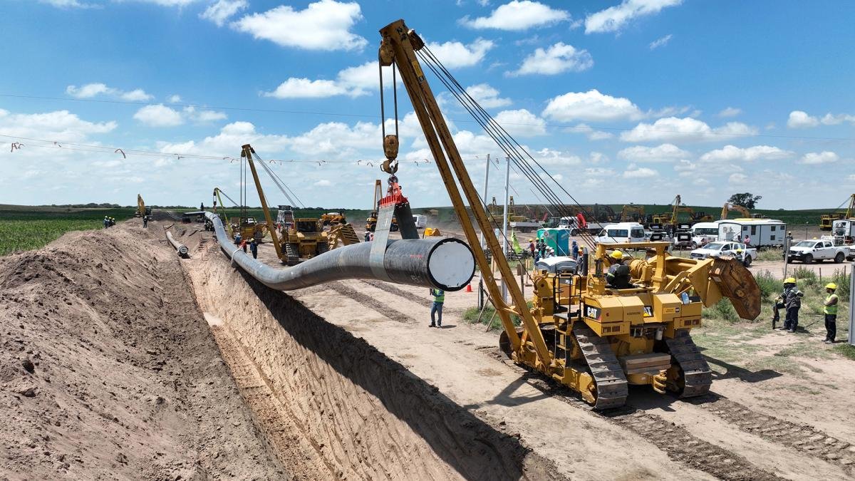 La ltima soldadura del Gasoducto Nstor Kirchner que se realizar en el kilmetro 232 de la traza