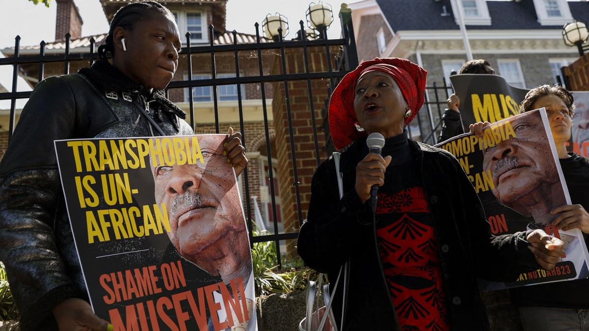Protestas en todo el mundo contra la decisin del Gobierno de Uganda de castigar las relaciones homosexauales Foto AFP
