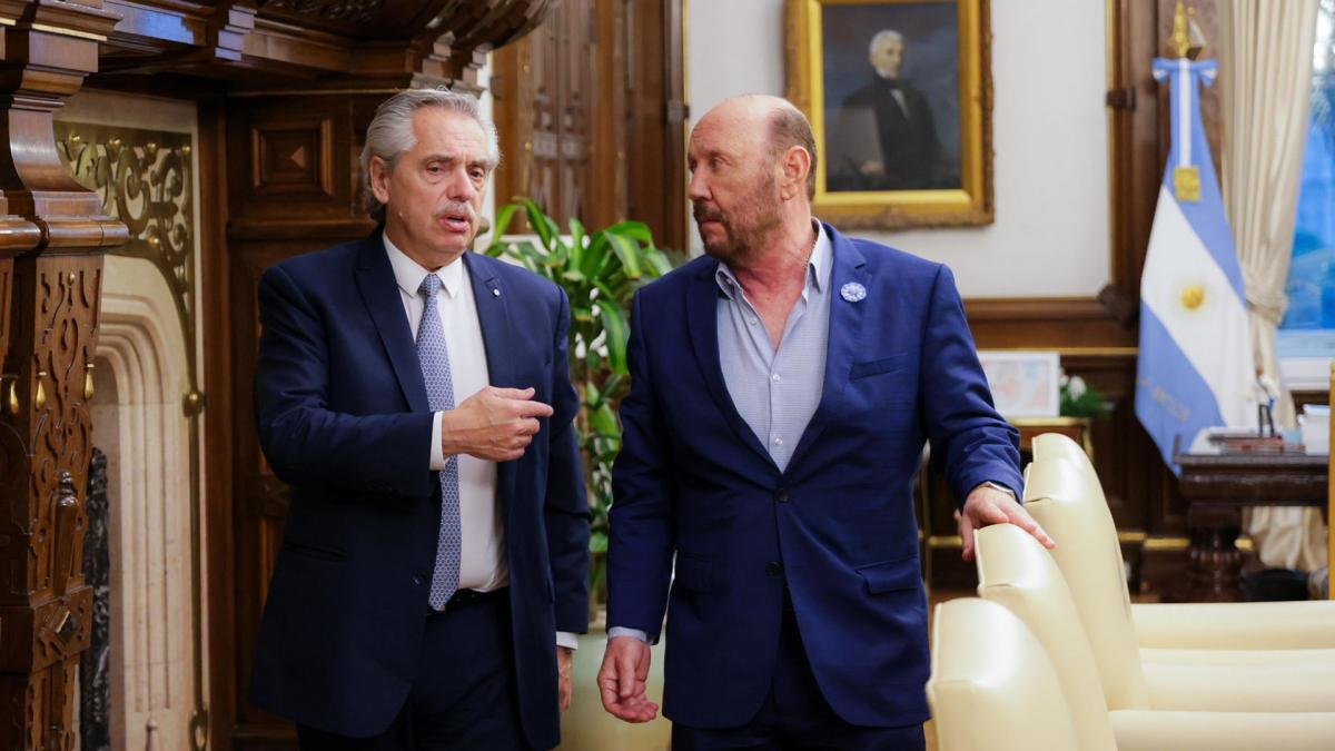 Alberto Fernandez junto a Gildo Insfran Foto TW alferdez
