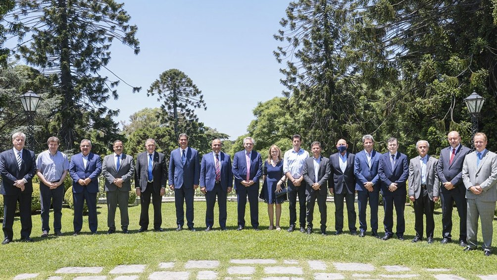 Hace dos aos 13 de los 16 gobernadores del FDT junto al Presidente