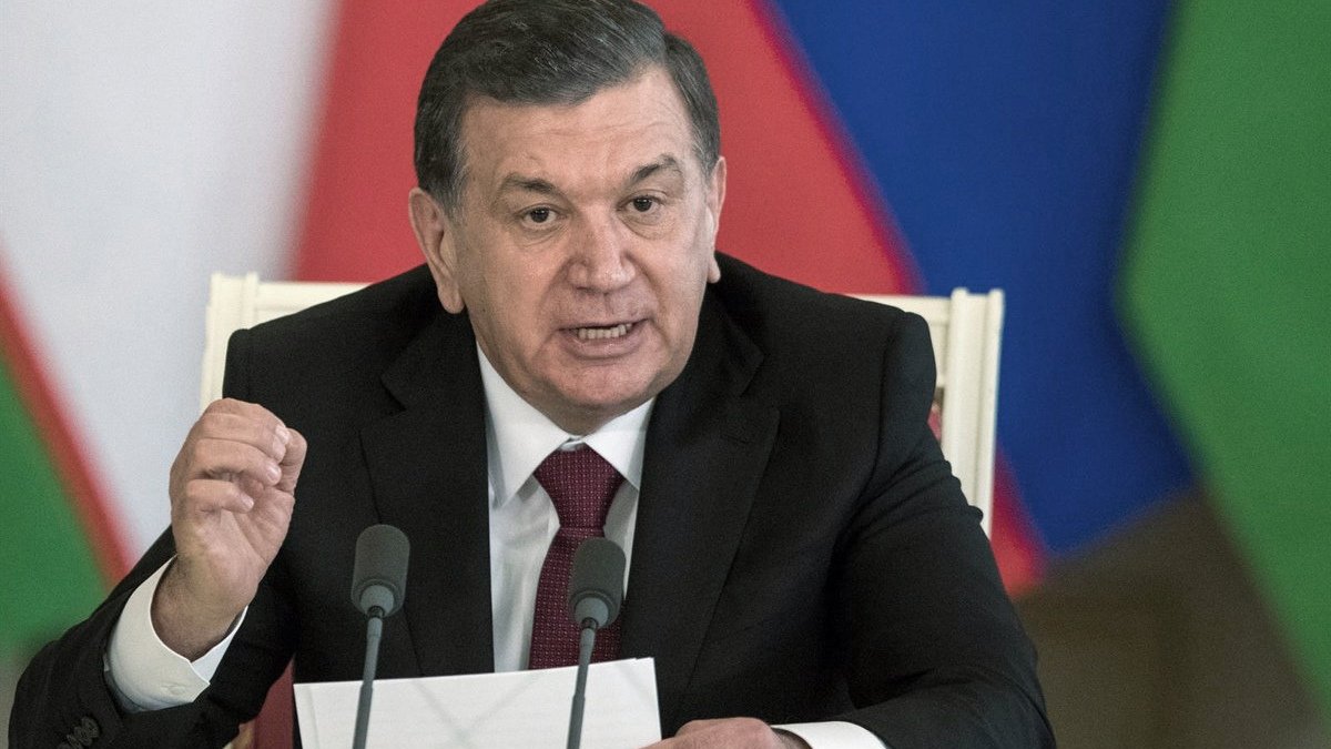 El presidente uzbeko va por la reeleccin