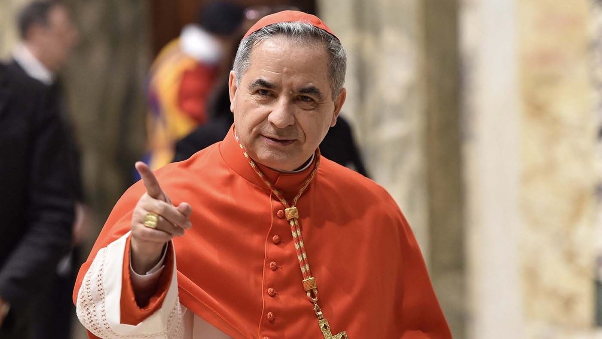 Cardenal Angelo Becciu ex nmero tres de la Santa Sede Foto AFP