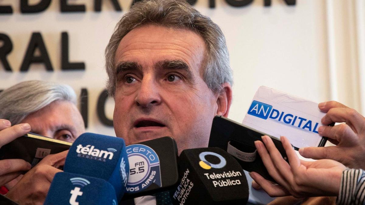 El ministro de Seguridad Anbal Fernndez asegur que se trata de actos delictivos para traer ms confusin Foto Archivo