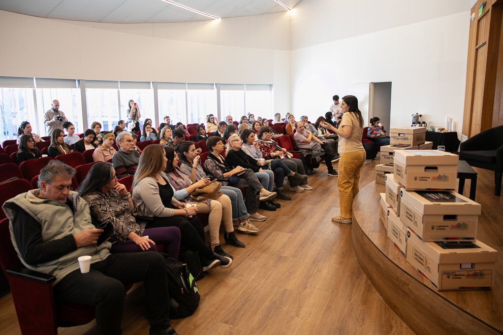 La literatura que se escribe y se publica en Córdoba será objeto de una capacitación en la Unicameral