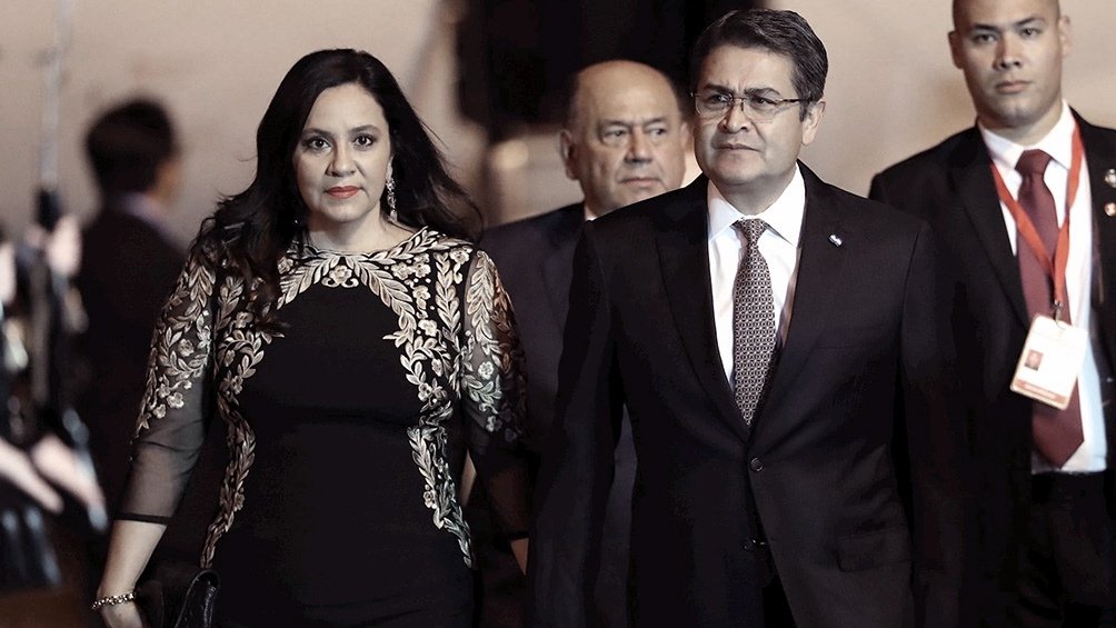 Juan Orlando Hernndez fue acusado de fraude y lavado de activos