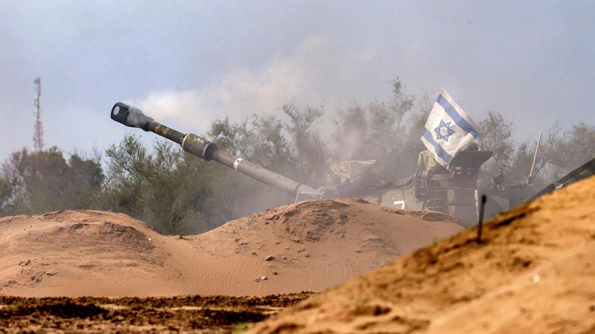 Israel bombarde ms de 100 objetivos en la Franja de Gaza incluyendo campamentos de refugiados palestinos Foto AFP