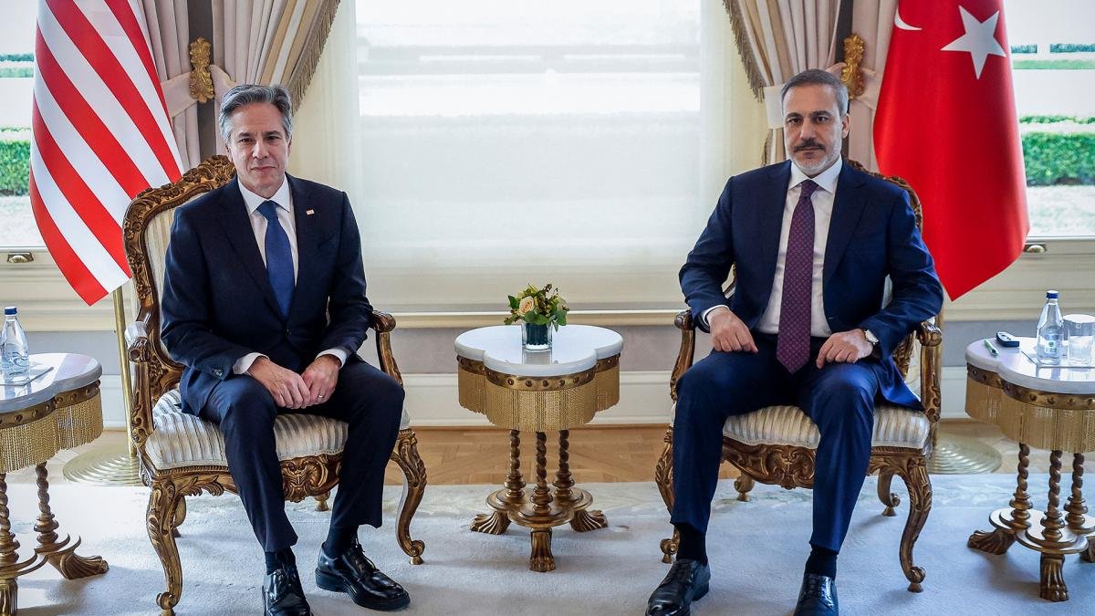 Blinken se reuni con el ministro de Asuntos Exteriores de Turqua Hakan Fidan Foto AFP