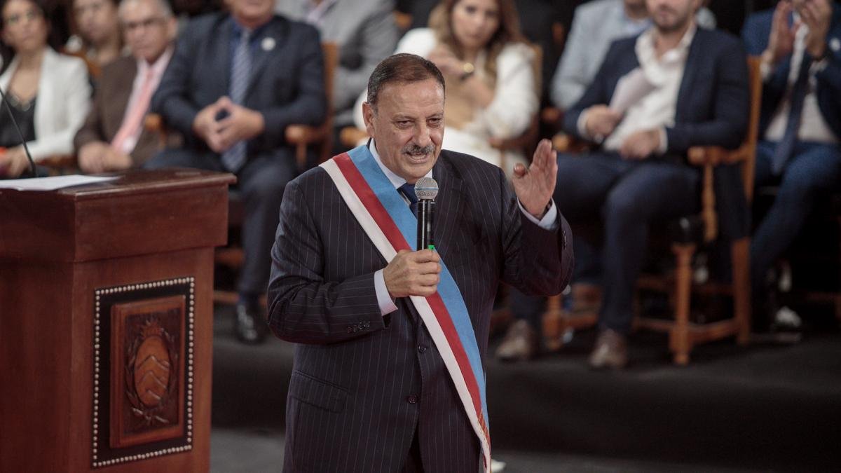 La Rioja prev una emisin de Bonos de Cancelacin por un valor de 15 mil millones de pesos que se destinar a pagar el 30 por ciento de los salarios de la administracin pblicaFoto Natalia Diaz