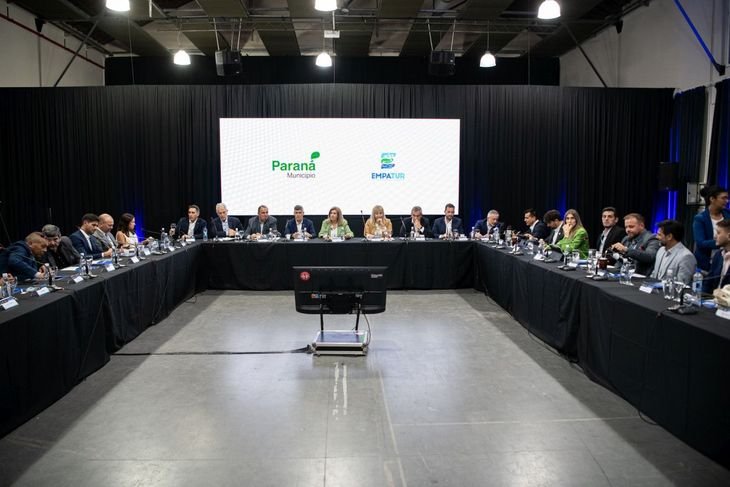 El Consejo Federal de Intendentes se reunión en Paraná y advirtió por la situación de los municipios. El Consejo Federal de Intendentes se reunión en Paraná y advirtió por la situación de los municipios.