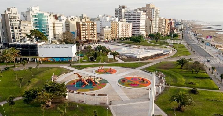 La vuelta fue posible por una decisi&oacute;n que Montenegro tom&oacute; al asumir como senador: pidi&oacute; licencia en la intendencia en lugar de renunciar.